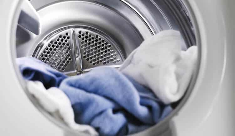 Comment éviter de teindre son vêtement dans une machine à laver??
