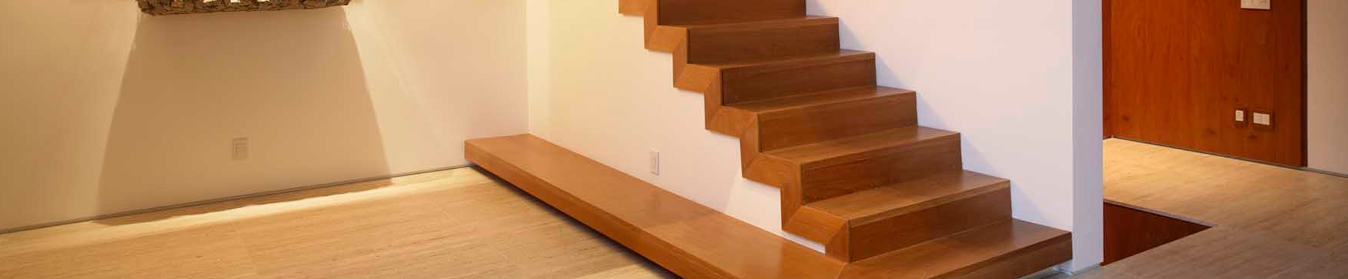 Comment nettoyer l’escalier en bois ?